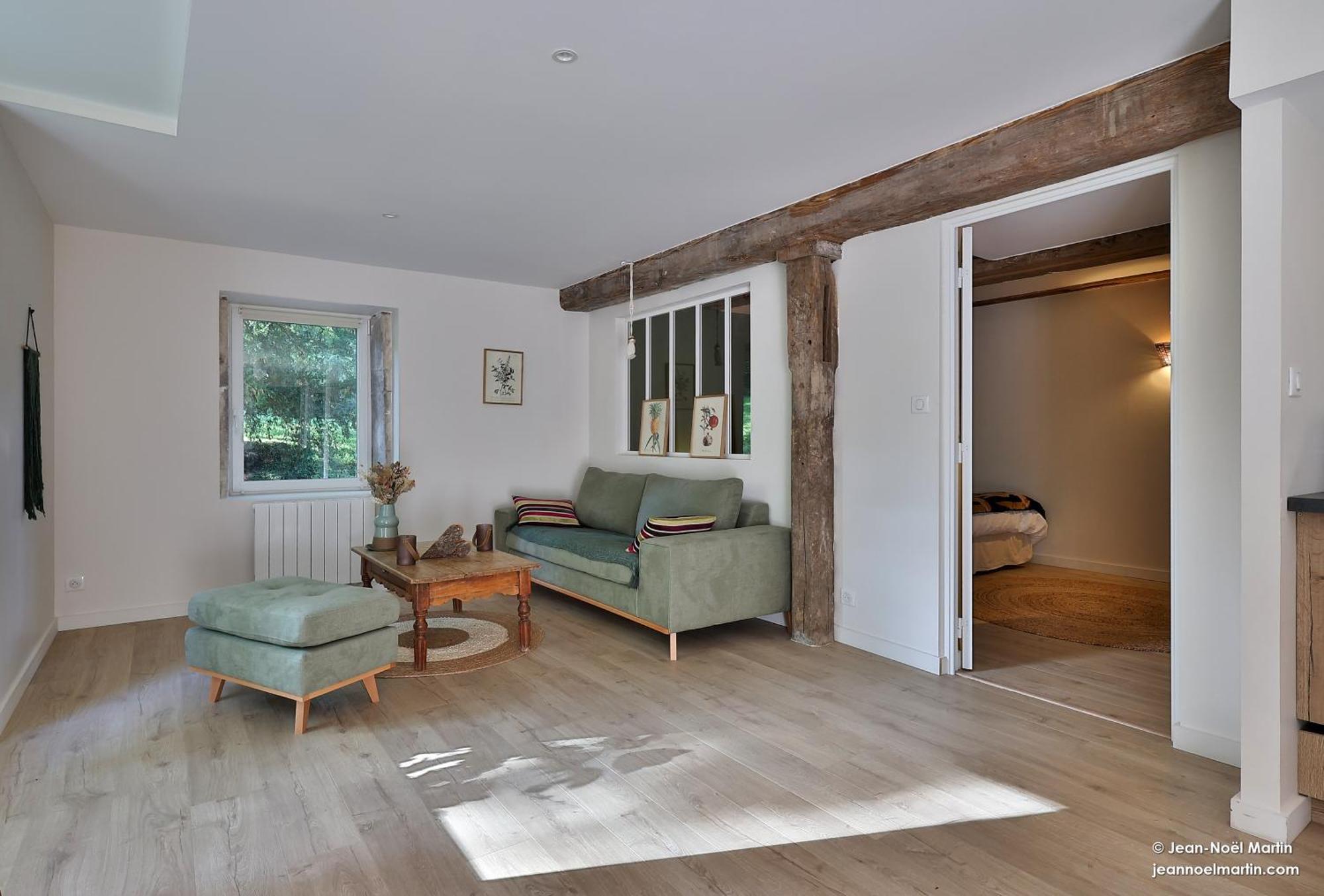 Bed and Breakfast Le Domaine De Moroges Экстерьер фото