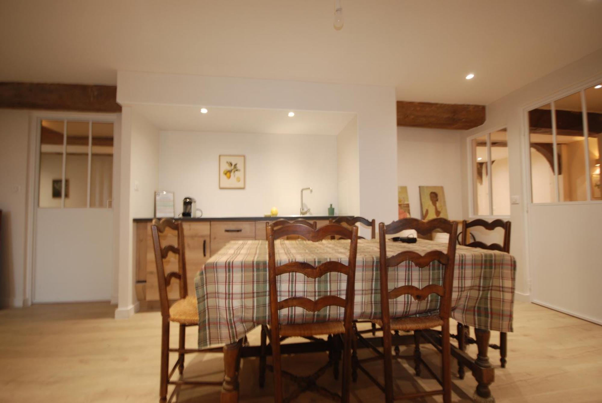 Bed and Breakfast Le Domaine De Moroges Экстерьер фото